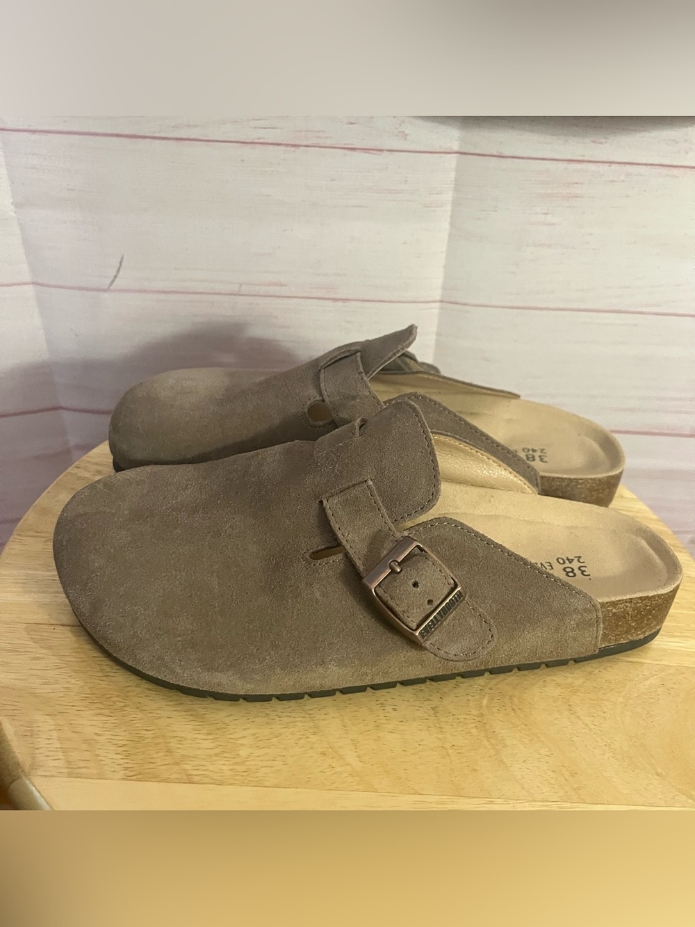 Evellyhootd Suede Upper Comfy Footbed Clog‎ Size 38 | 240